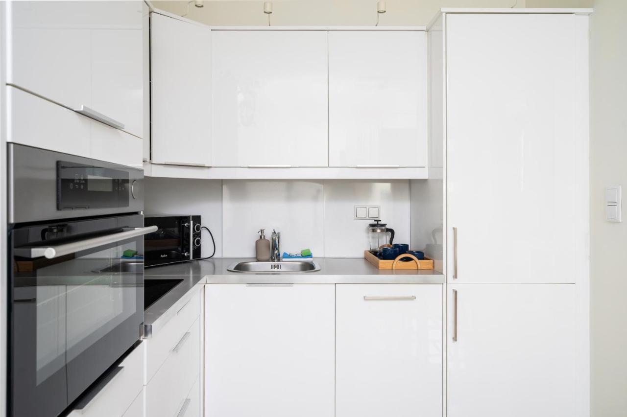 Pokorna Cosy Apartment Варшава Екстер'єр фото