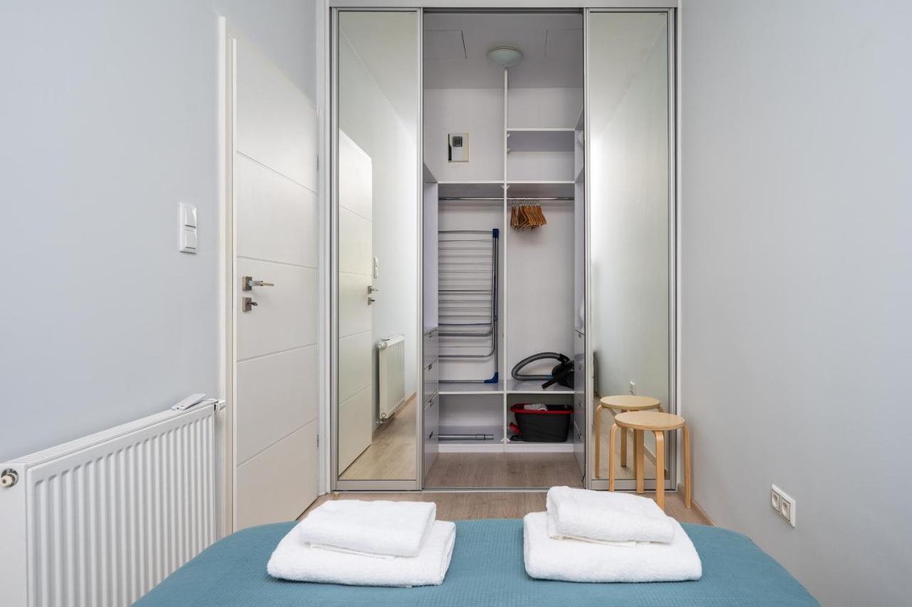 Pokorna Cosy Apartment Варшава Екстер'єр фото